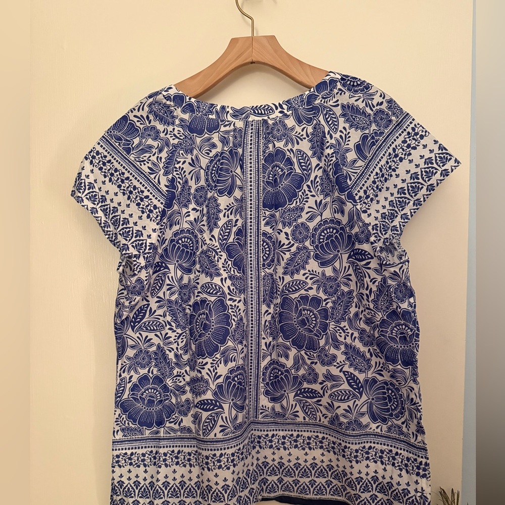 Talbots Short Sleeve - Picture 2 of 5